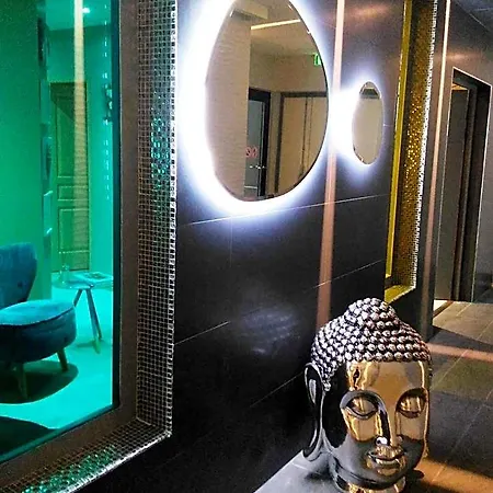 Western Aquakub Hotel Aix-les-Bains